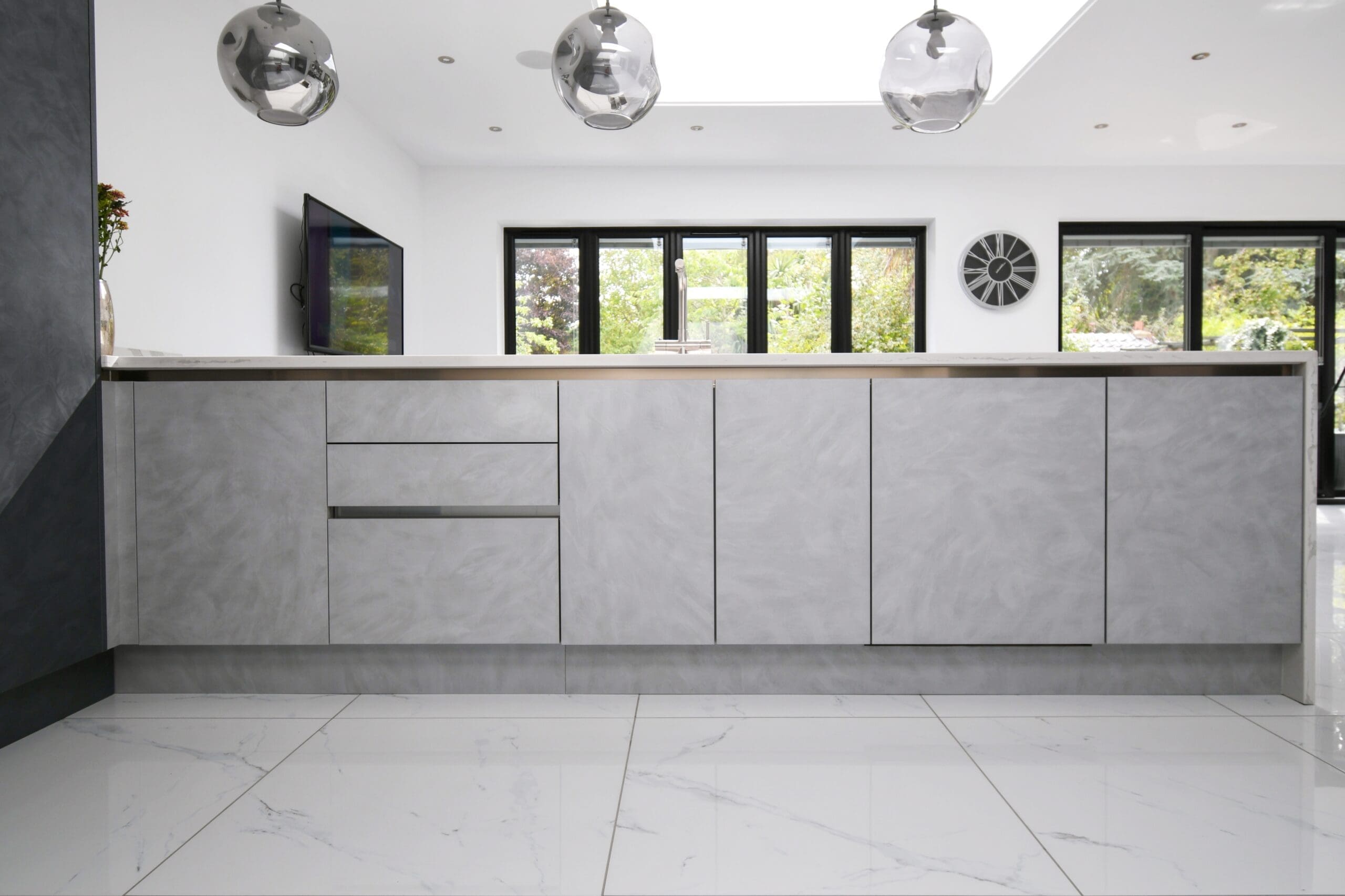 Swirl Slab True Handleless Kitchen Light Grey Stainless Steel Rails Rail System Stonemill