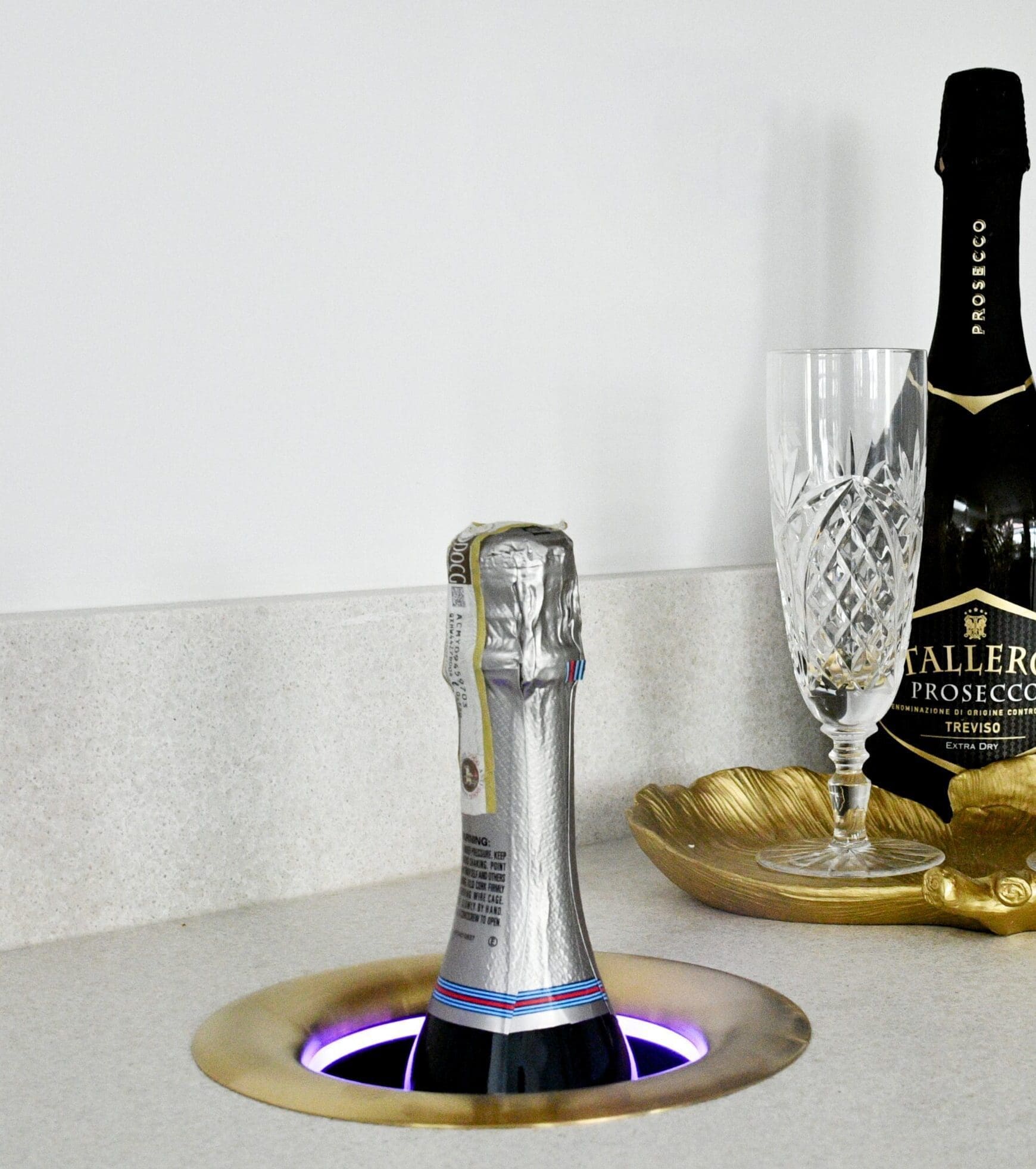 Kaelo in brushed gold finish